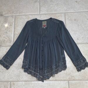 Johnny Was Charcoal Gray Pintuck Button-Front Peasant Blouse